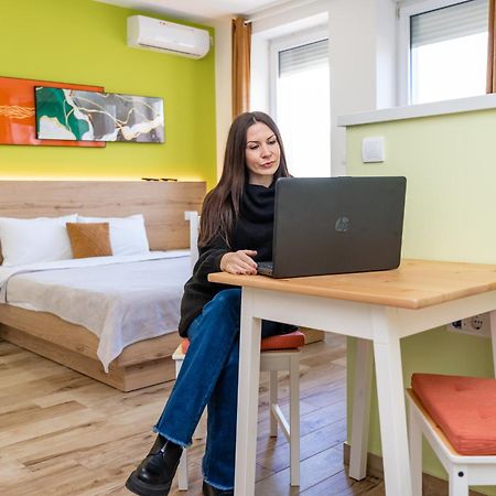 Kalanj Apartmani I Sobe Belgrade Extérieur photo