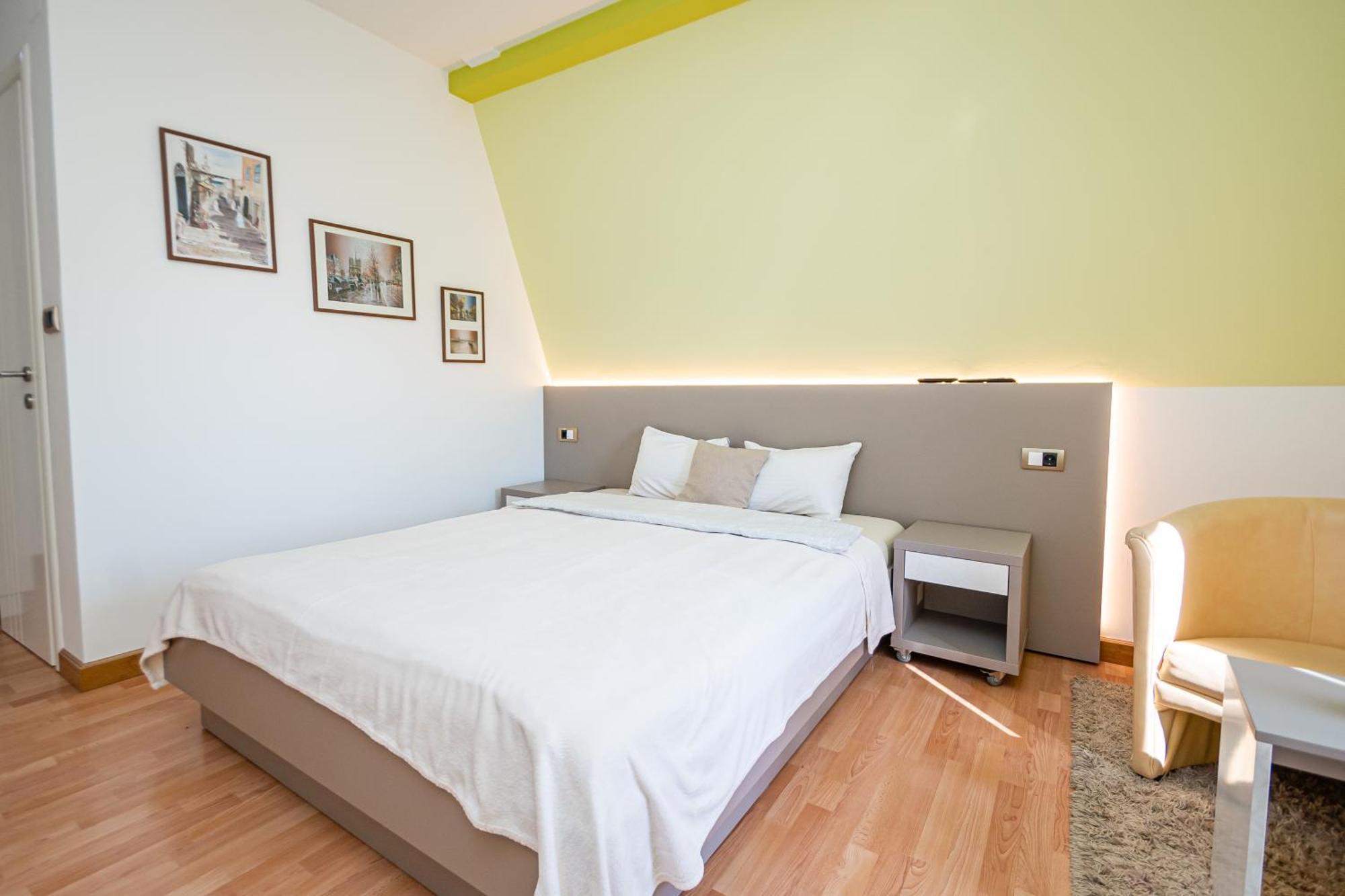 Kalanj Apartmani I Sobe Belgrade Extérieur photo