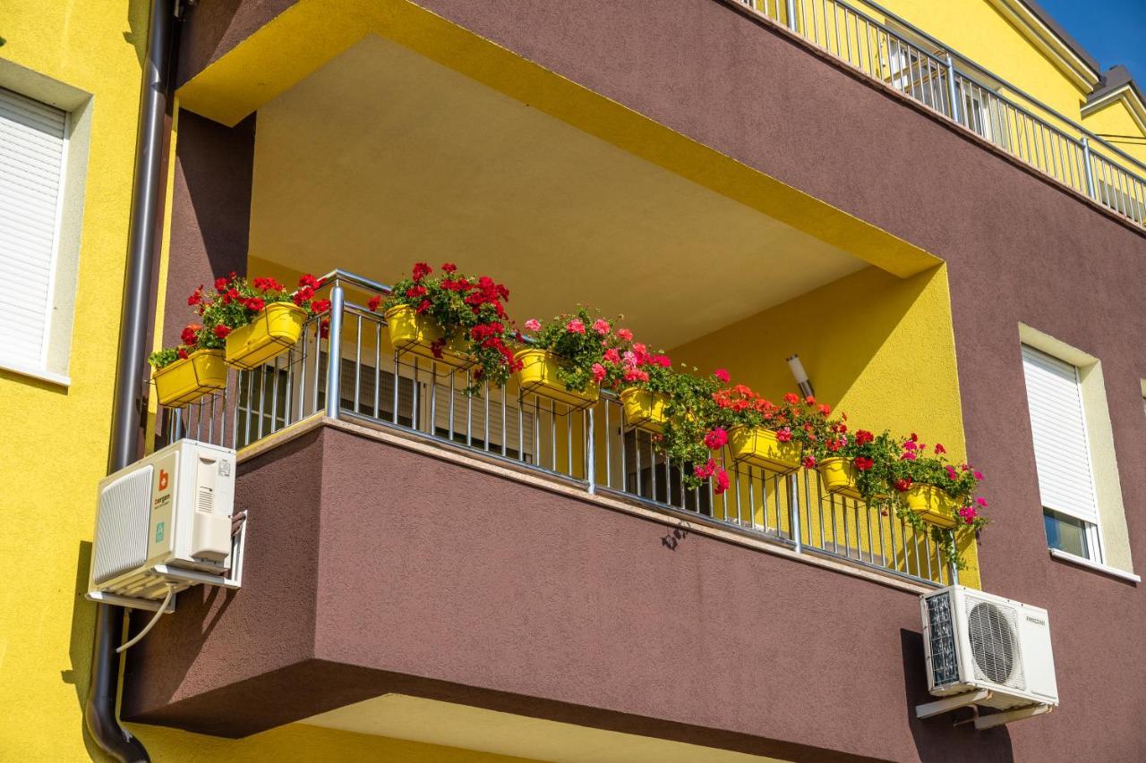 Kalanj Apartmani I Sobe Belgrade Extérieur photo